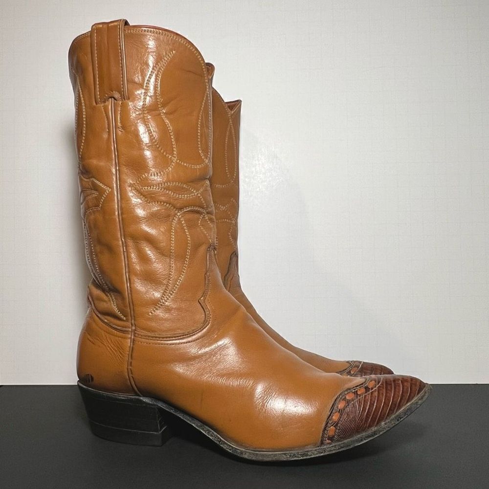 Womens JUSTIN Fort Worth White Tag Pointed Toe Western Cowgirl Boots / Size 5 C